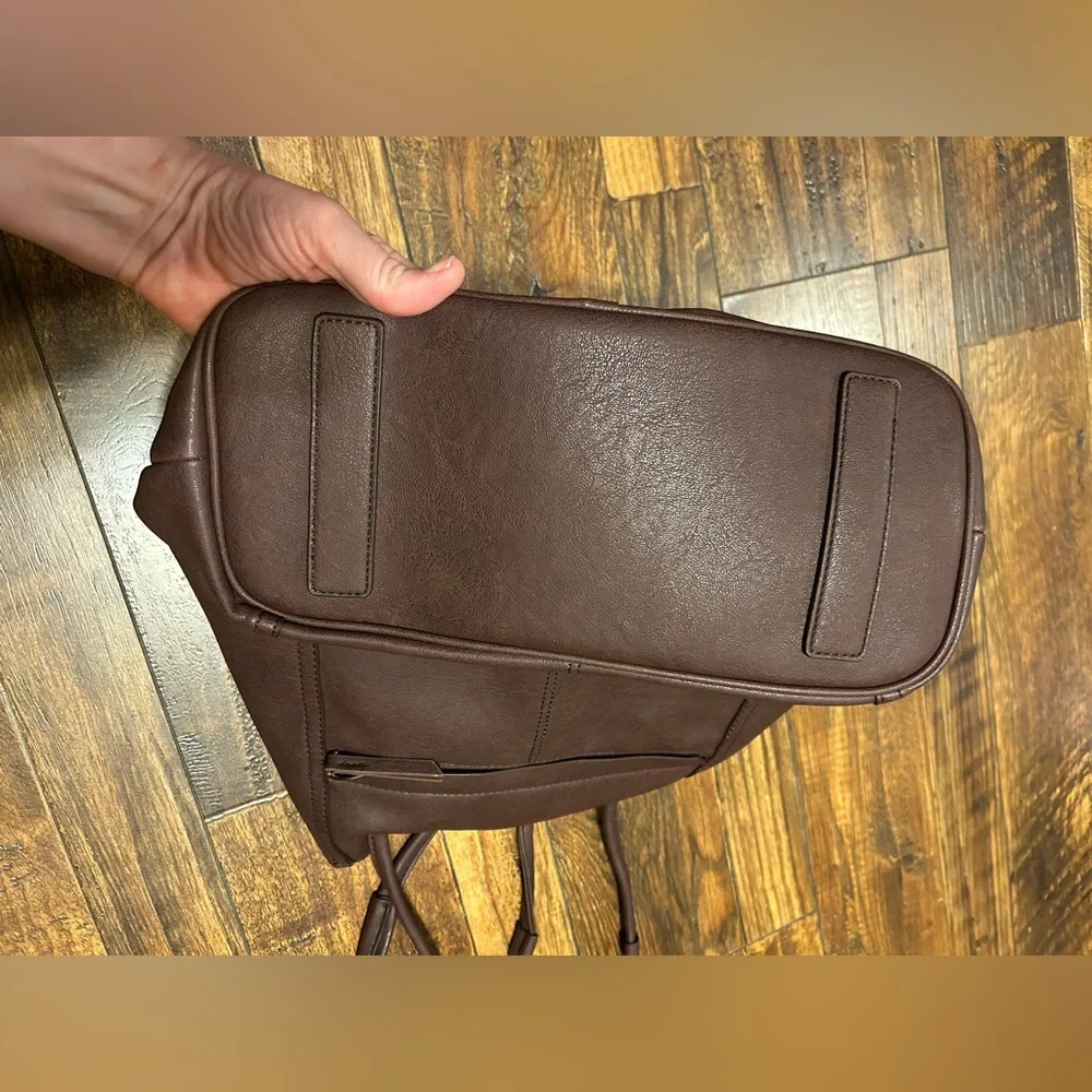 Brown Solid‎ Tote Shoulder Bag Zip Closure Removable Pouch Pockets
